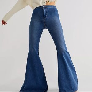 Free People Just Float On Flare Jeans Size 28